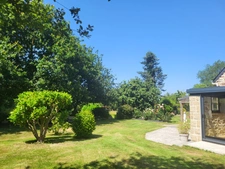 Ensemble immobilier de charme en pierre PLUZUNET, 170 m2, 5 chambres 