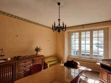 Exclusivité ! Maison de ville en pierre à RENOVER, environ 143 m2, très bien placée à Lannion, jardin clos et box de garage
