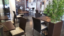 Fonds de commerce à GUINGAMP - Côtes d'Armor (22) - Bar Brasserie Sandwicherie Jeux, emplacement N°1 en entrée de ville - CA 2024 de  440k€
