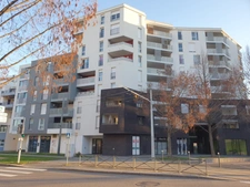 Au calme dans un cadre agréable avec une vue dégagée.