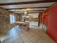 APPARTEMENT ATYPIQUE PLEIN DE CHARME, À DÉCOUVRIR SANS TARDER !