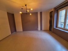 APPARTEMENT ATYPIQUE PLEIN DE CHARME, À DÉCOUVRIR SANS TARDER !