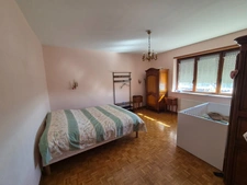 🏡 À VENDRE À NORDHEIM – UNE MAISON PLEINE DE CHARME, D’ESPACE ET DE POSSIBILITÉS ! Une belle maison individuelle avec beaucoup de charme et de belles possibilités À Nordheim.