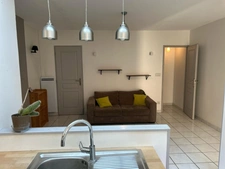 **À louer : Charmante maison dans le quartier paisible de Romarin**