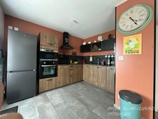 MAISON, 3 CHAMBRES, CAVE, GARAGE, AUCUN TRAVAUX