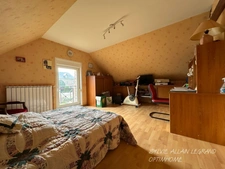 MAISON DE CARACTERE, 5 CHAMBRES, JARDIN, 2 GRANDS GARAGES
