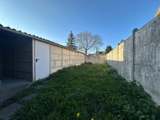 MAISON A RENOVER, GARAGE, JARDIN.