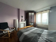 MAISON 1930, 3 CHAMBRES, 2 SALLES DE BAIN, JARDIN