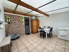 MAISON 1930, 3 CHAMBRES, 2 SALLES DE BAIN, JARDIN