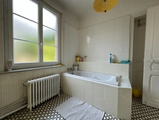 MAISON DE CARACTERE 250M²  5 CHAMBRES +BUREAU