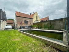 MAISON 3 CHAMBRES,2 SALLES DE BAINS, JARDIN 