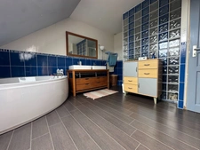 MAISON 140M², 3 CHAMBRES, CAVE, JARDIN