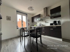 MAISON, 3 CHAMBRES, 2 SALLES DE BAIN, JARDIN, AUCUN TRAVAUX