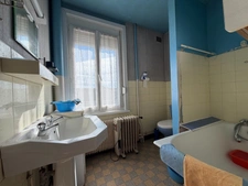 MAISON EN BRIQUES A RENOVER,120M², GRAND SOUS/SOL 