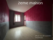 2 MAISONS. L'UNE RENOVEE, L'AUTRE A RENOVER