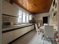 MAISON INDIVIDUELLE, 3 CHAMBRES DONT UNE EN RDC, SOUS/SOL.