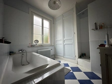 MAISON DE CARACTERE 250M²  5 CHAMBRES +BUREAU