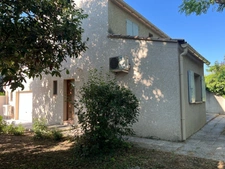 VILLA 120 m2 au calme proche centre