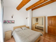 BELLE VILLA DE 160 m2 avec piscine proche du centre