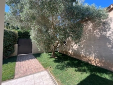BELLE VILLA DE 160 m2 avec piscine proche du centre