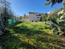 Maison à rénover avec jardin
