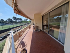 Appartement 3 pièces avec grande terrasse, garage et cave