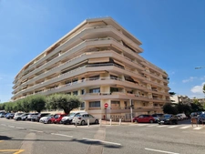 Appartement 3 pièces avec grande terrasse