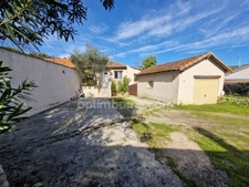 Maison à rénover avec jardin