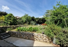 Maison à rénover avec jardin
