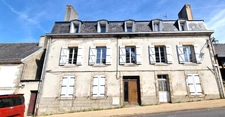 A vendre- Bretagne-Finistère-La Forêt Fouesnant-Immeuble- 6 appartements- Jardin- Potentiel patrimonial