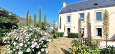 A vendre Bretagne-Finistère-Beuzec Cap Sizun- Maison-Jardin arboré-Dépendance