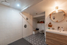 Côte Pavée / Guilhemery, T3/4 de 80m² en dernier étage avec terrasse et garage 