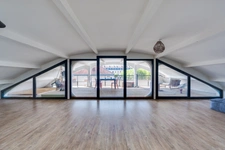 Côte Pavée / Guilhemery, T3/4 de 80m² en dernier étage avec terrasse et garage 