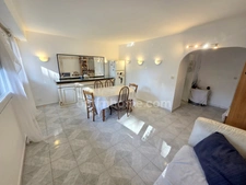 Sarcelles - Louis Lebrun - Appartement 4 pièces en RDC Surélevé -  74 m2 - 159 000 € FAI