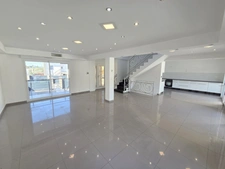 Maison Contemporaine d'Exception - 204 m2 - 9 pièces / 5 Chambres - Piscine et Géothermie 