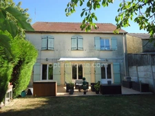Maison / Villa à BELLOY EN FRANCE - 145m2 - 5 pièces - Terrain de 572m2 - 455 000 €