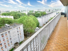 Appartement 5 pièces / 3 Chambres - 99 m2 - 145 000 € FAI