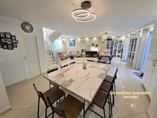 Maison Contemporaine - 145m2 - 5 chambres - 500 m2 de terrain - 549 000 € FAI