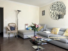 Allée Robert Desnos - Appartement F4 / 3 Chambres - 80 m2 - 165 000 € FAI
