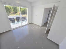 Maison Contemporaine d'Exception - 204 m2 - 9 pièces / 5 Chambres - Piscine et Géothermie - 695 000 € FAI