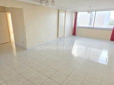 Sarcelles - Bd Henri Poincaré - Appartement 4 pièces / 3 chambres - 105 m2 - 185 000 € FAI