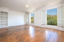 Appartement 5 pièces de 126m² au métro Père Lachaise
