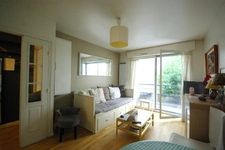 Appartement 2 pièces de 37 m² avec balcon, à deux pas du Sacré-Cœur – Paris 18e