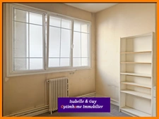 IMMEUBLE EN CENTRE-VILLE DE VERNEUIL-SUR-AVRE