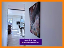 MAISON ENTIEREMENT RESTAURÉE AVEC DÉPENDANCE DE 250 M²