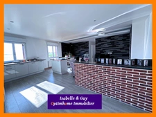 MAISON ENTIEREMENT RESTAURÉE AVEC DÉPENDANCE DE 250 M²