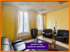 IMMEUBLE EN CENTRE-VILLE DE VERNEUIL-SUR-AVRE