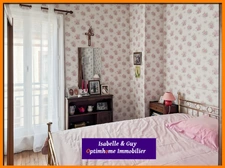 2 LOGEMENTS ET UN TERRAIN AVEC 2 BATIMENTS