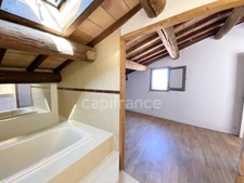 Appartement à vendre 6 pièces UZES (30) Centre Historique- Duplex de 102 m² avec terrasse et vue
