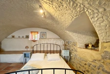 LA GRAND COMBE (30) Propriété de Caractère et Activité Touristique – Portes des Cévennes